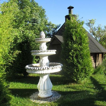 Hotel Behrs Hof Scharmbeck Esterno foto