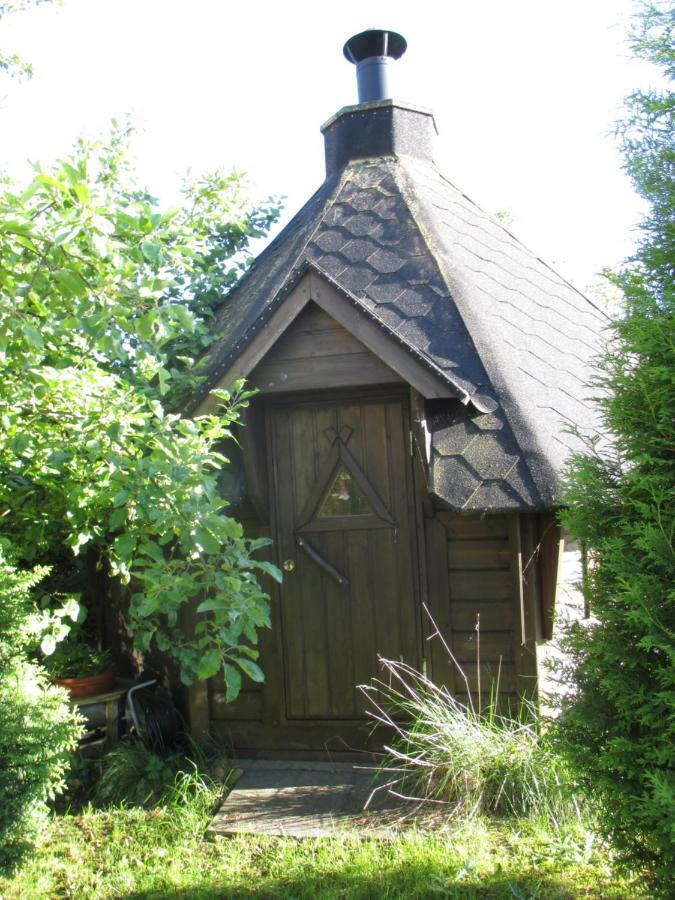 Hotel Behrs Hof Scharmbeck Esterno foto