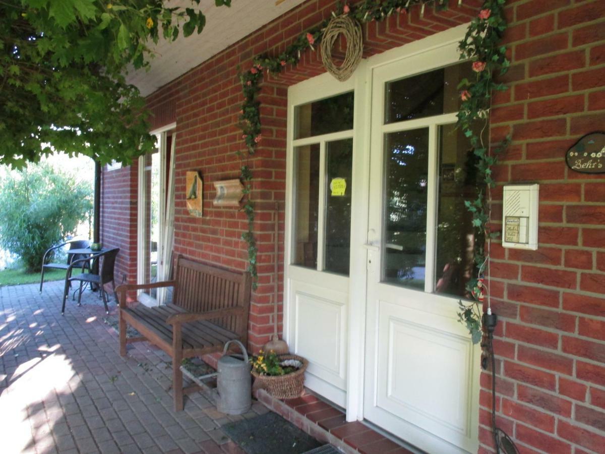 Hotel Behrs Hof Scharmbeck Esterno foto